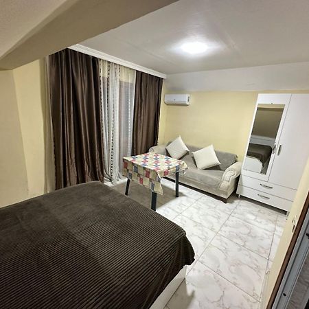 Guest House "Sulo" Kobuleti Ngoại thất bức ảnh