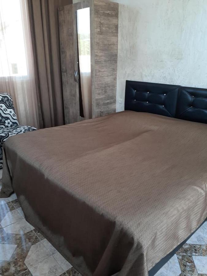 Guest House "Sulo" Kobuleti Ngoại thất bức ảnh
