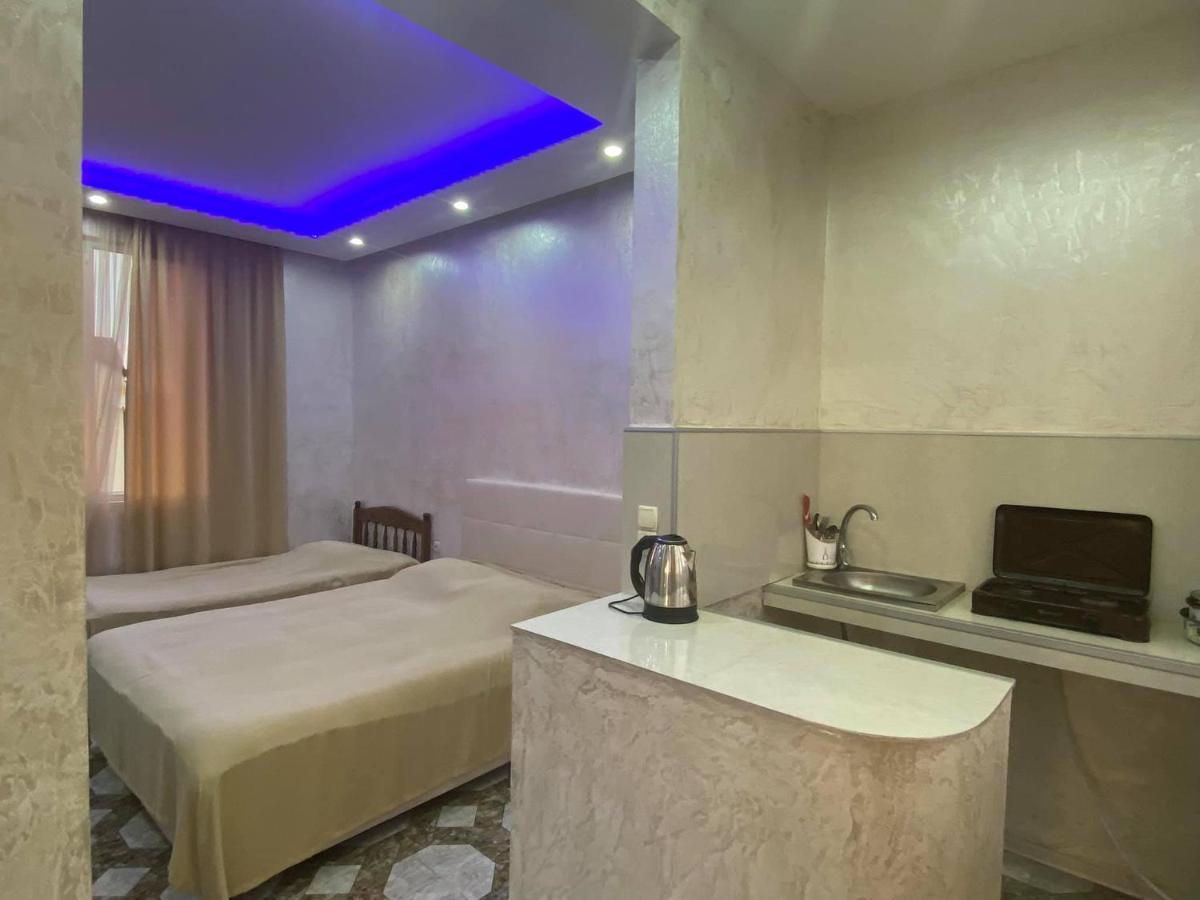 Guest House "Sulo" Kobuleti Ngoại thất bức ảnh