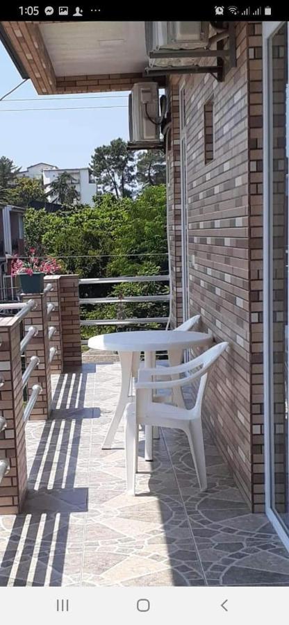 Guest House "Sulo" Kobuleti Ngoại thất bức ảnh