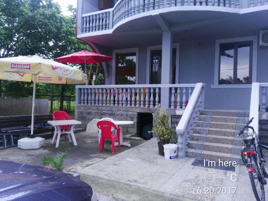 Guest House "Sulo" Kobuleti Ngoại thất bức ảnh